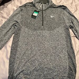 Nike golf sweater top